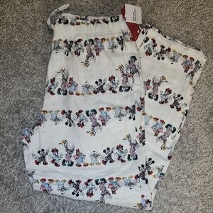 NWT ~Old Navy~ X Disney Character Print Pajama Pants